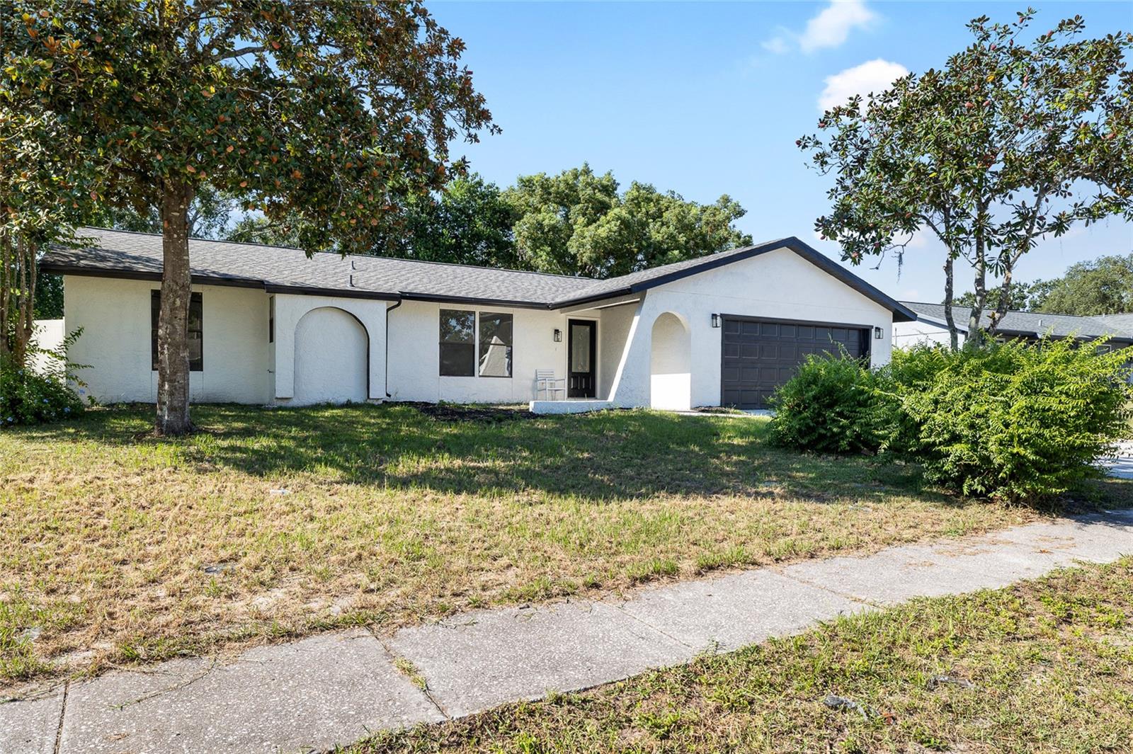 Image 5 of 30 For 10235 Maverick Street