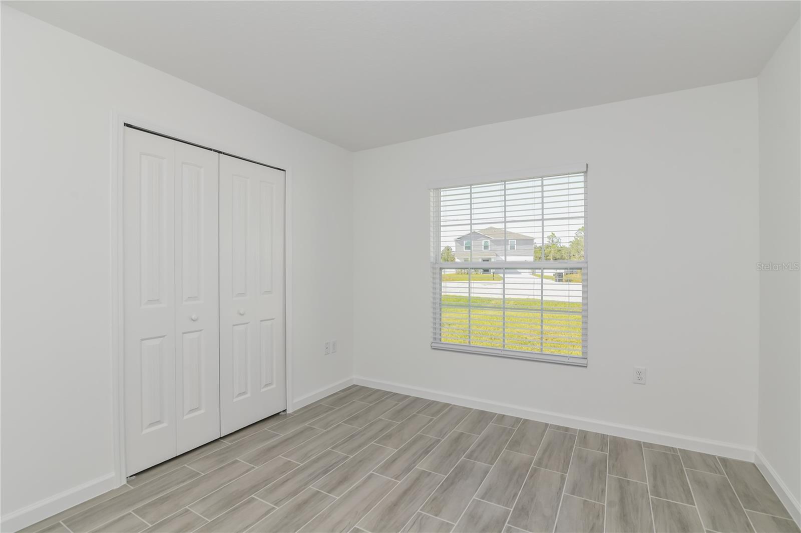 Image 11 of 15 For 1251 Amazon Lane