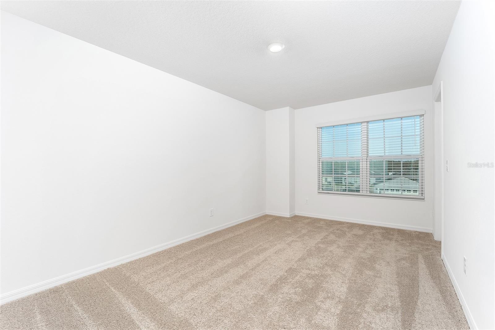Image 14 of 19 For 3720 Bergamot Street