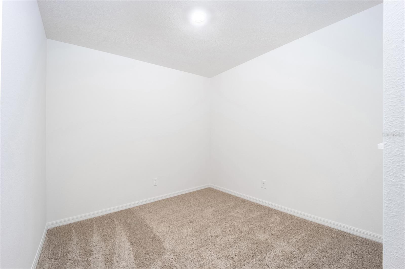 Image 9 of 19 For 3720 Bergamot Street
