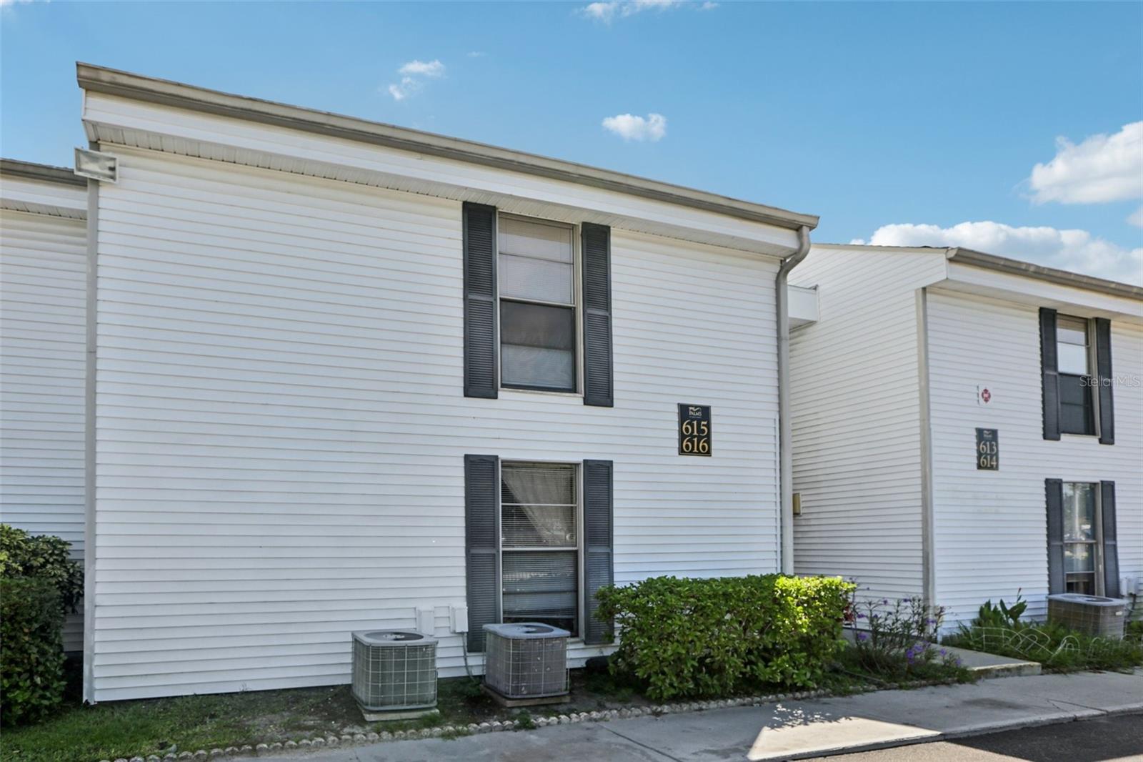 Image 13 of 27 For 616 Haven Place 616