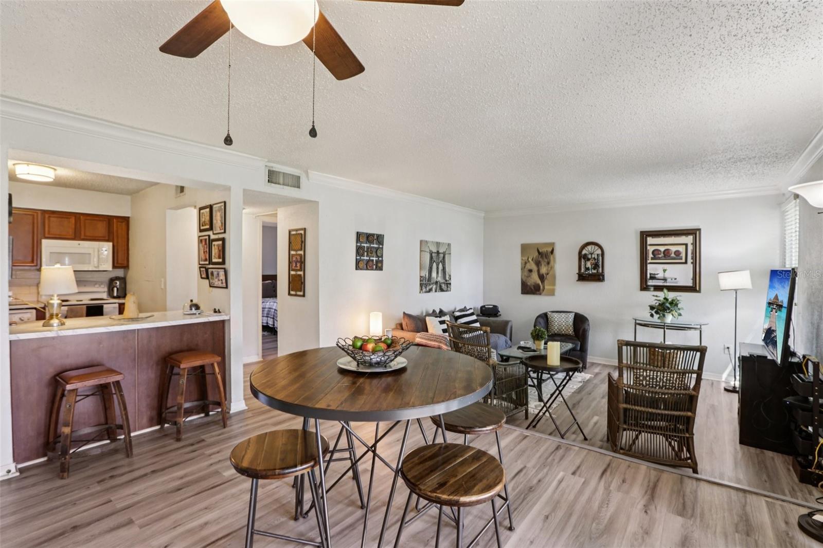 Image 18 of 27 For 616 Haven Place 616