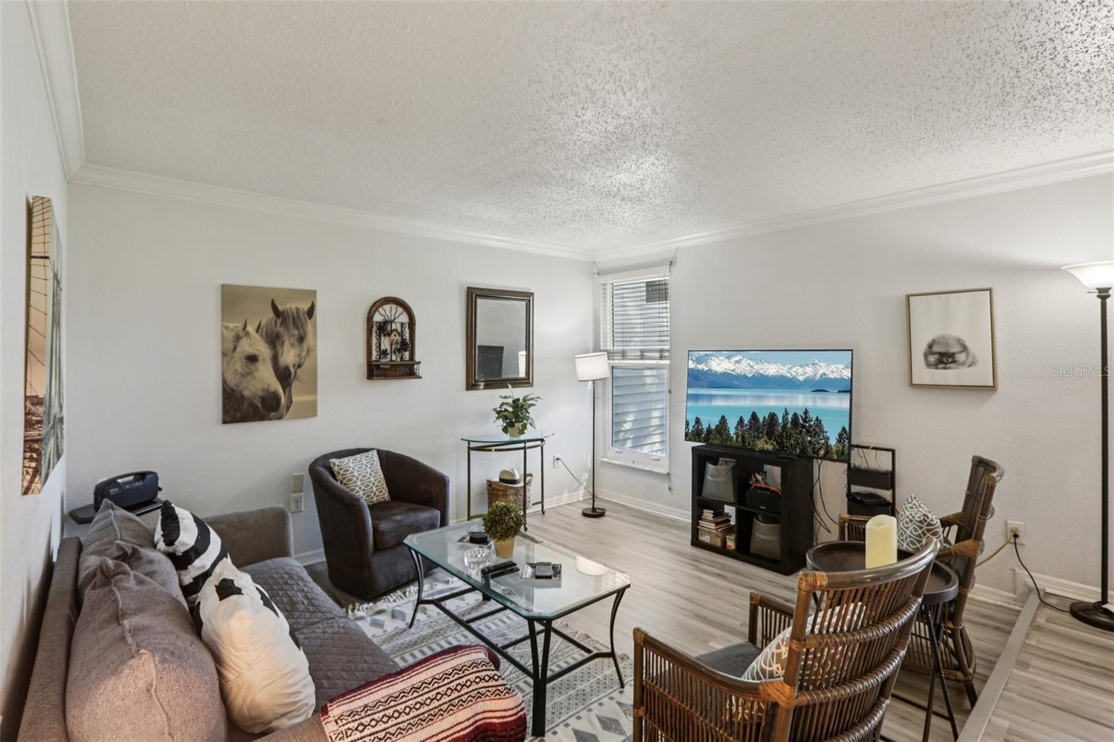 Image 3 of 27 For 616 Haven Place 616