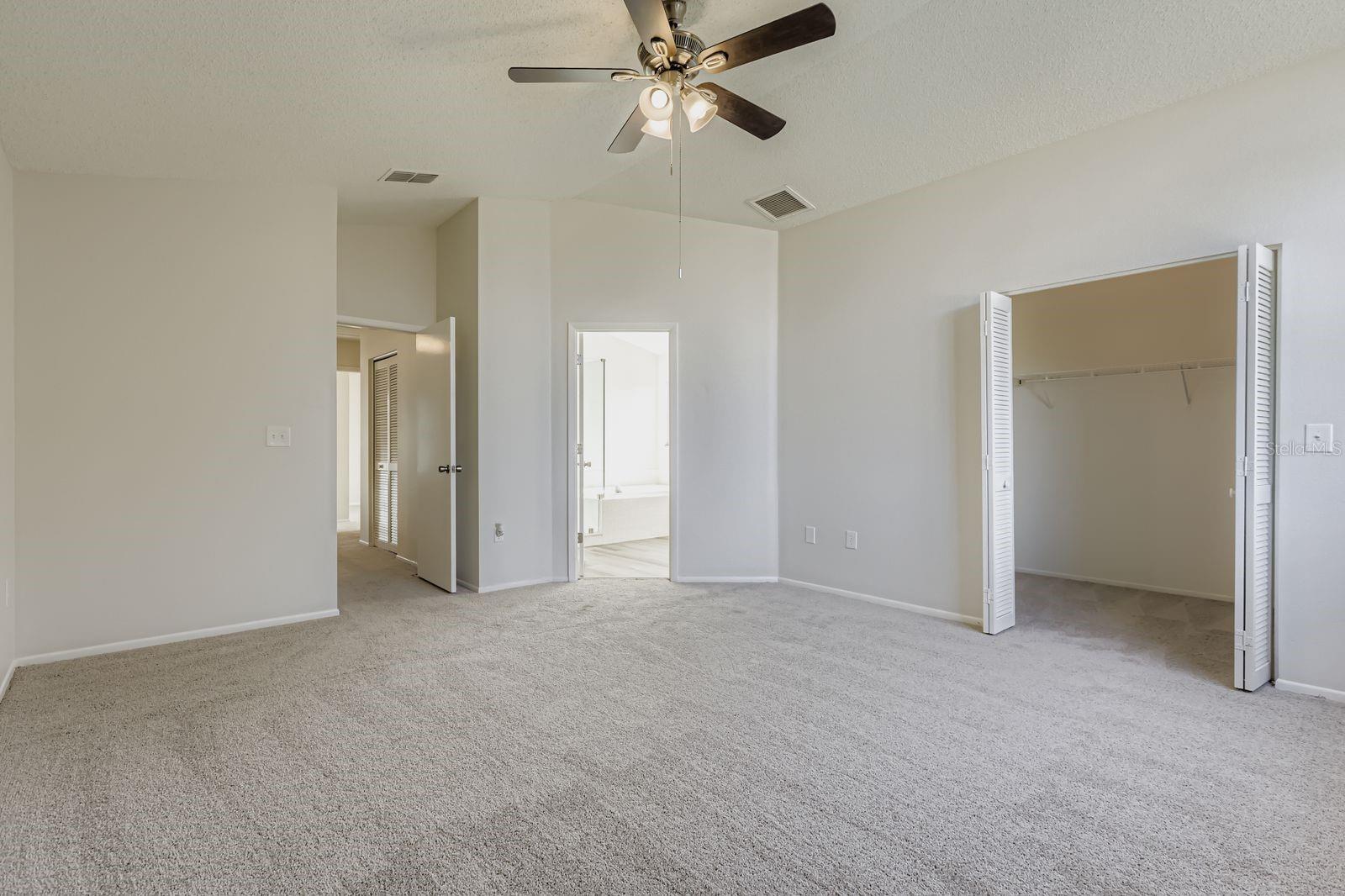 Image 18 of 28 For 8601 Flowing Brook Court