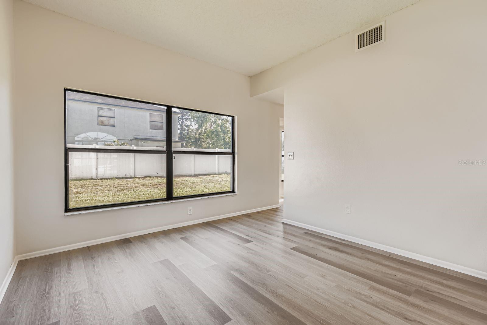 Image 6 of 28 For 8601 Flowing Brook Court