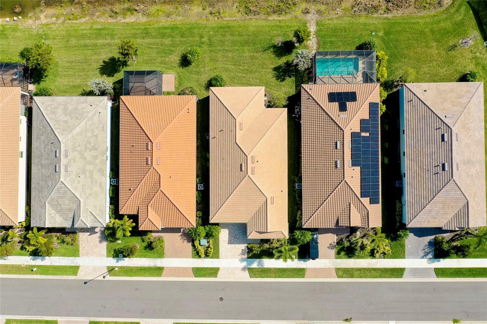 Image 12 of 91 For 20280 Concerto Place