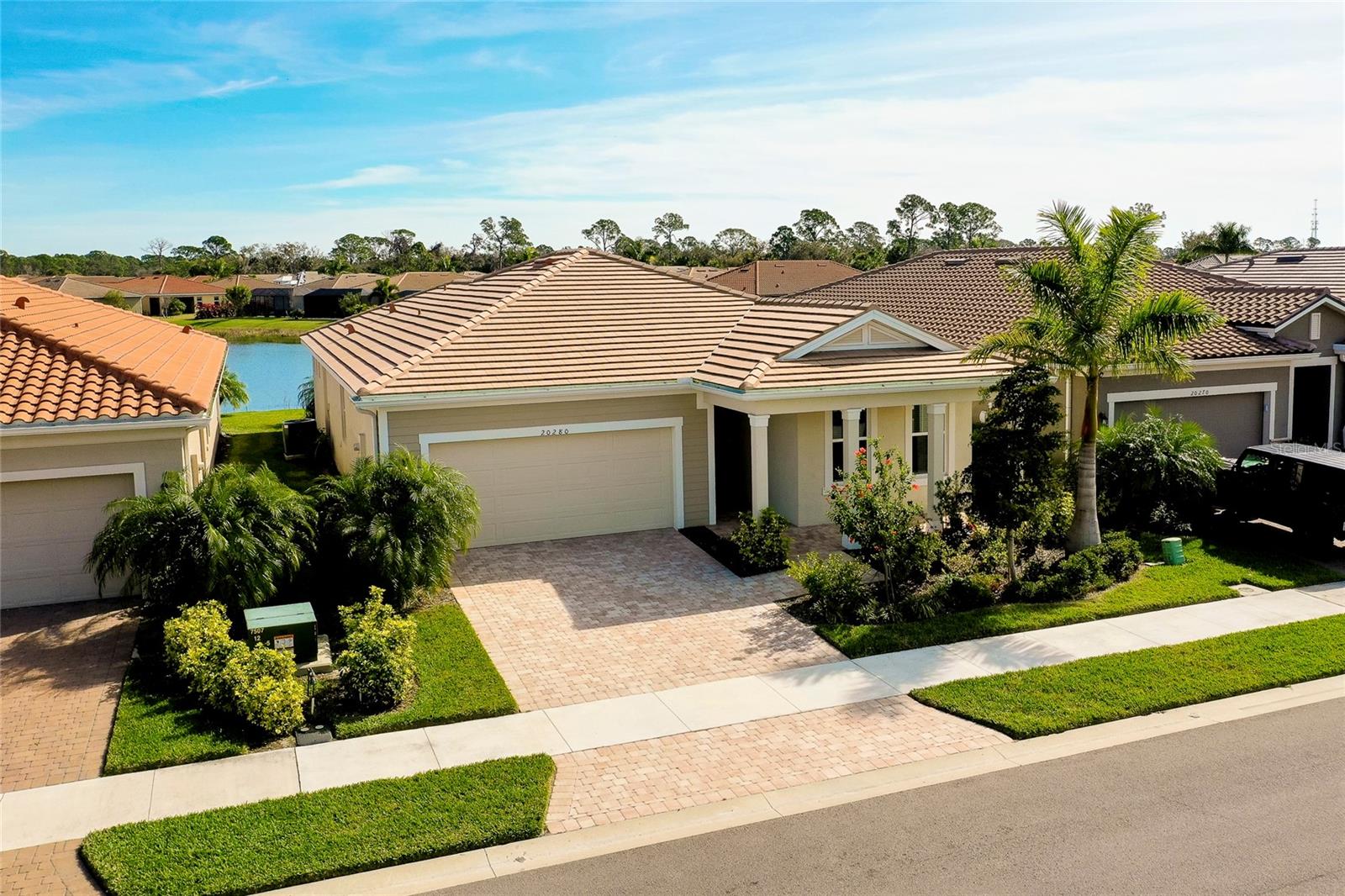 Image 14 of 91 For 20280 Concerto Place