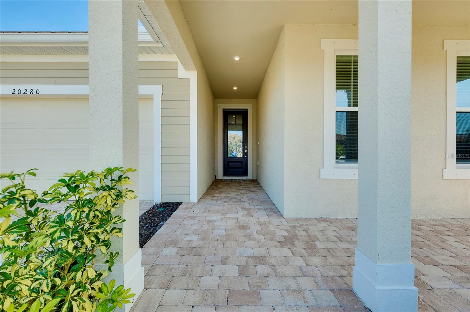 Image 18 of 91 For 20280 Concerto Place