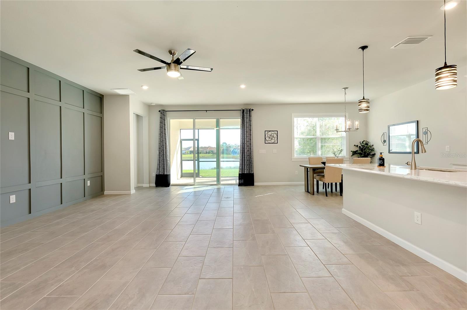 Image 21 of 91 For 20280 Concerto Place