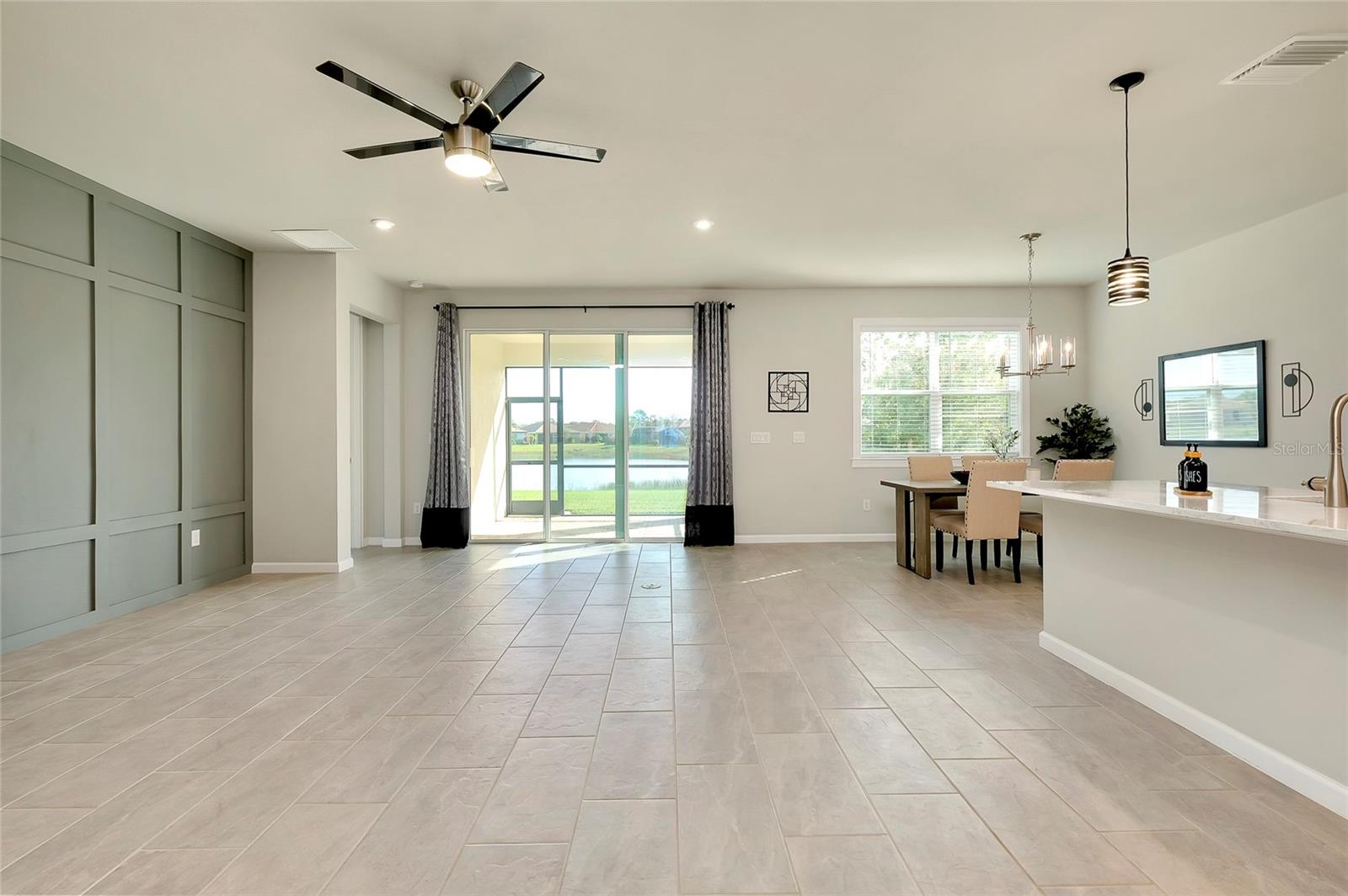 Image 22 of 91 For 20280 Concerto Place