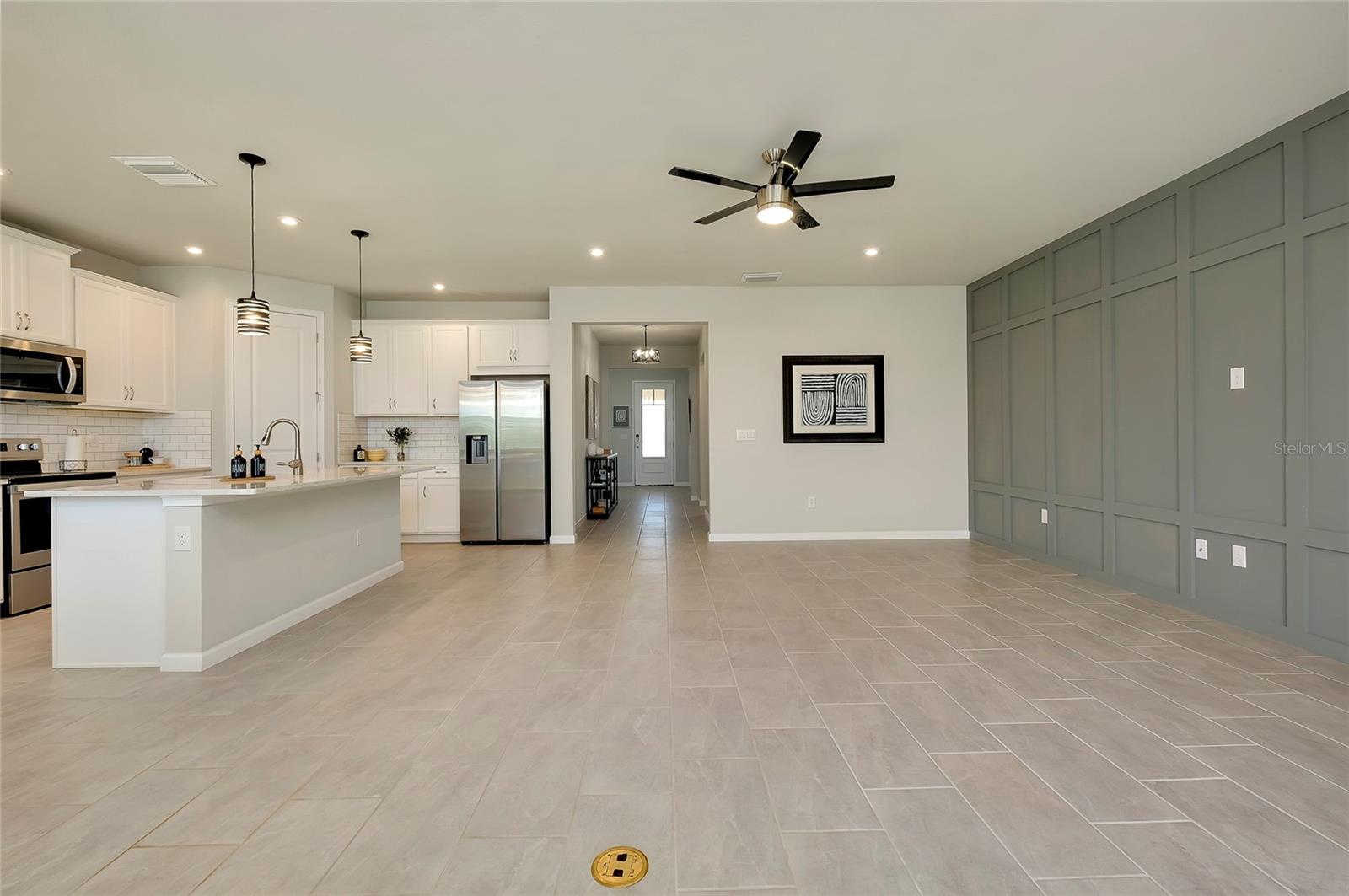 Image 28 of 91 For 20280 Concerto Place