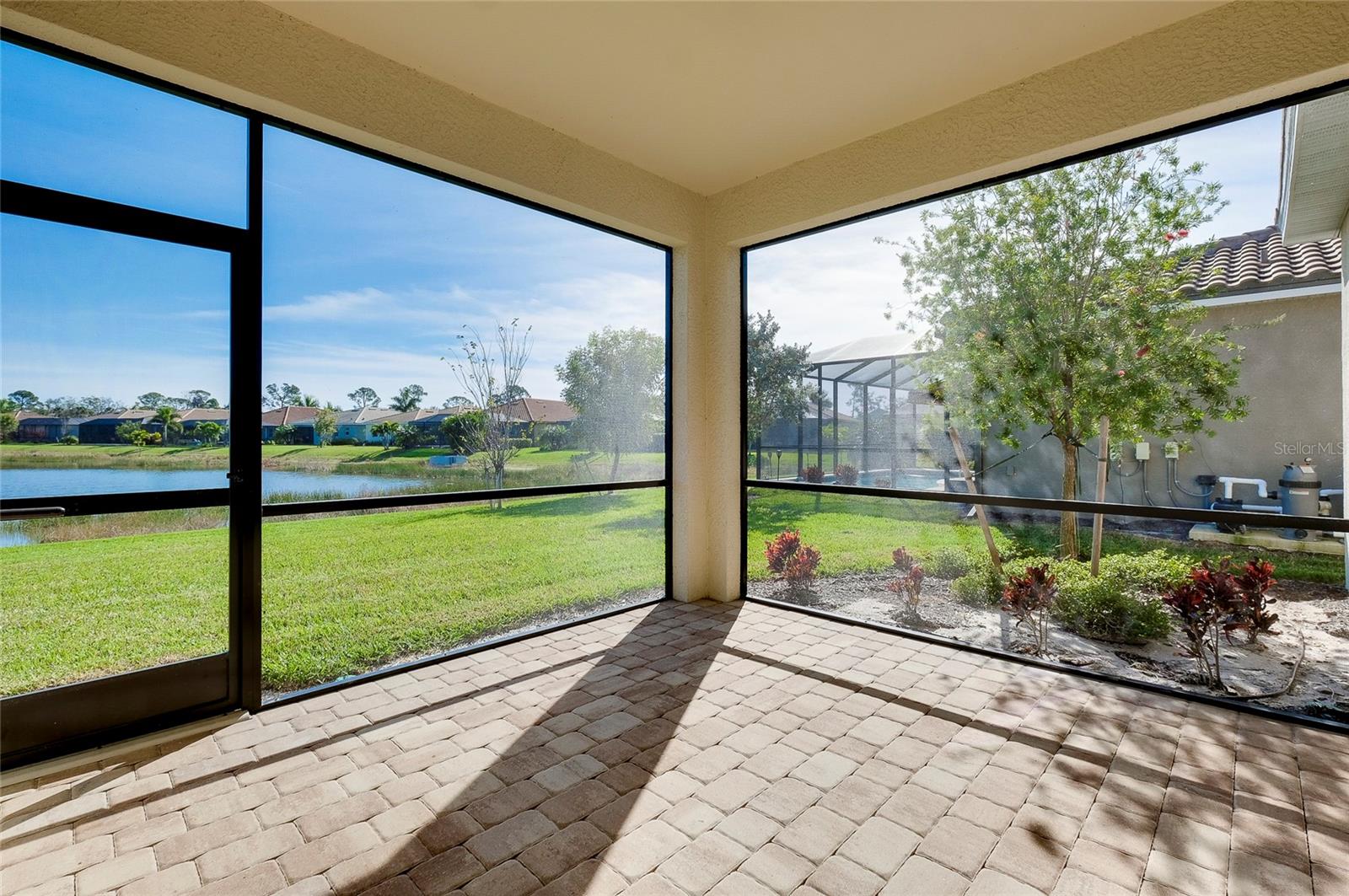 Image 77 of 91 For 20280 Concerto Place