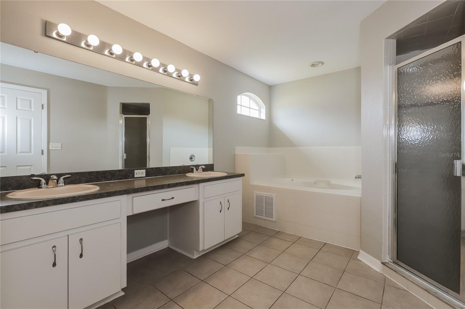 Image 10 of 15 For 3407 Imperial Manor Way