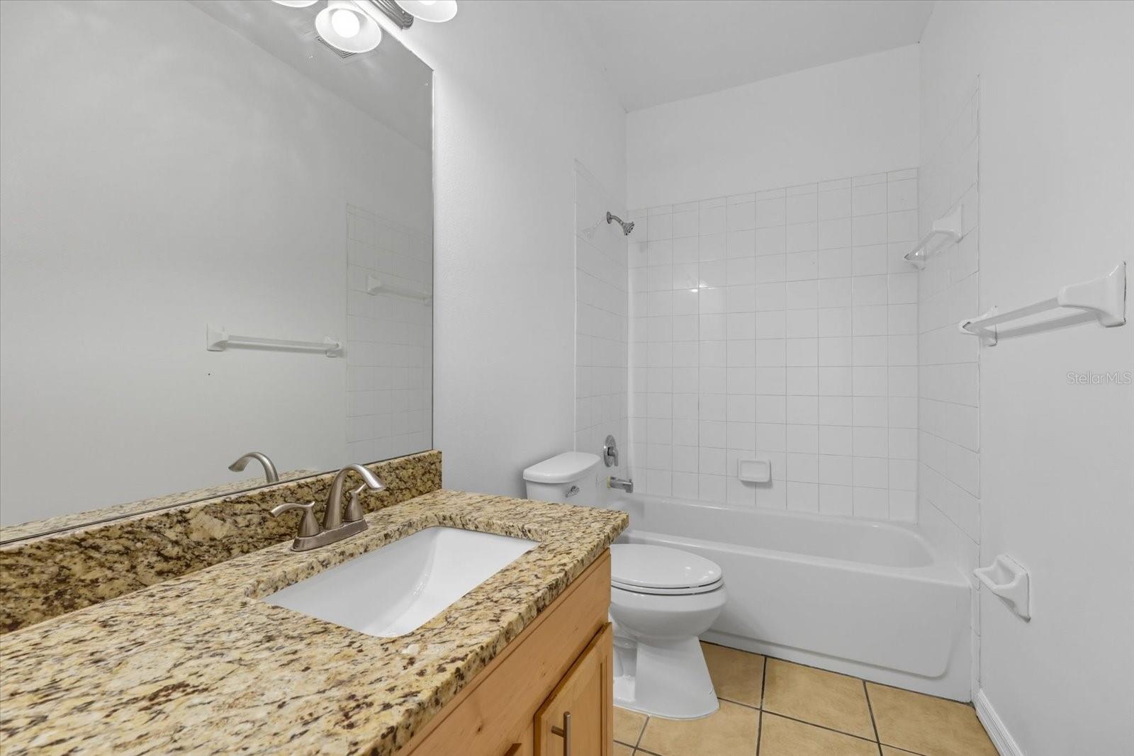 Image 21 of 38 For 27653 Mulholland Court