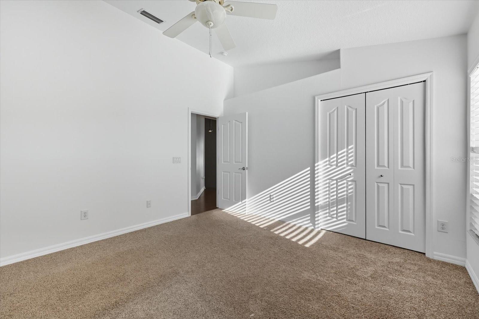 Image 25 of 38 For 27653 Mulholland Court