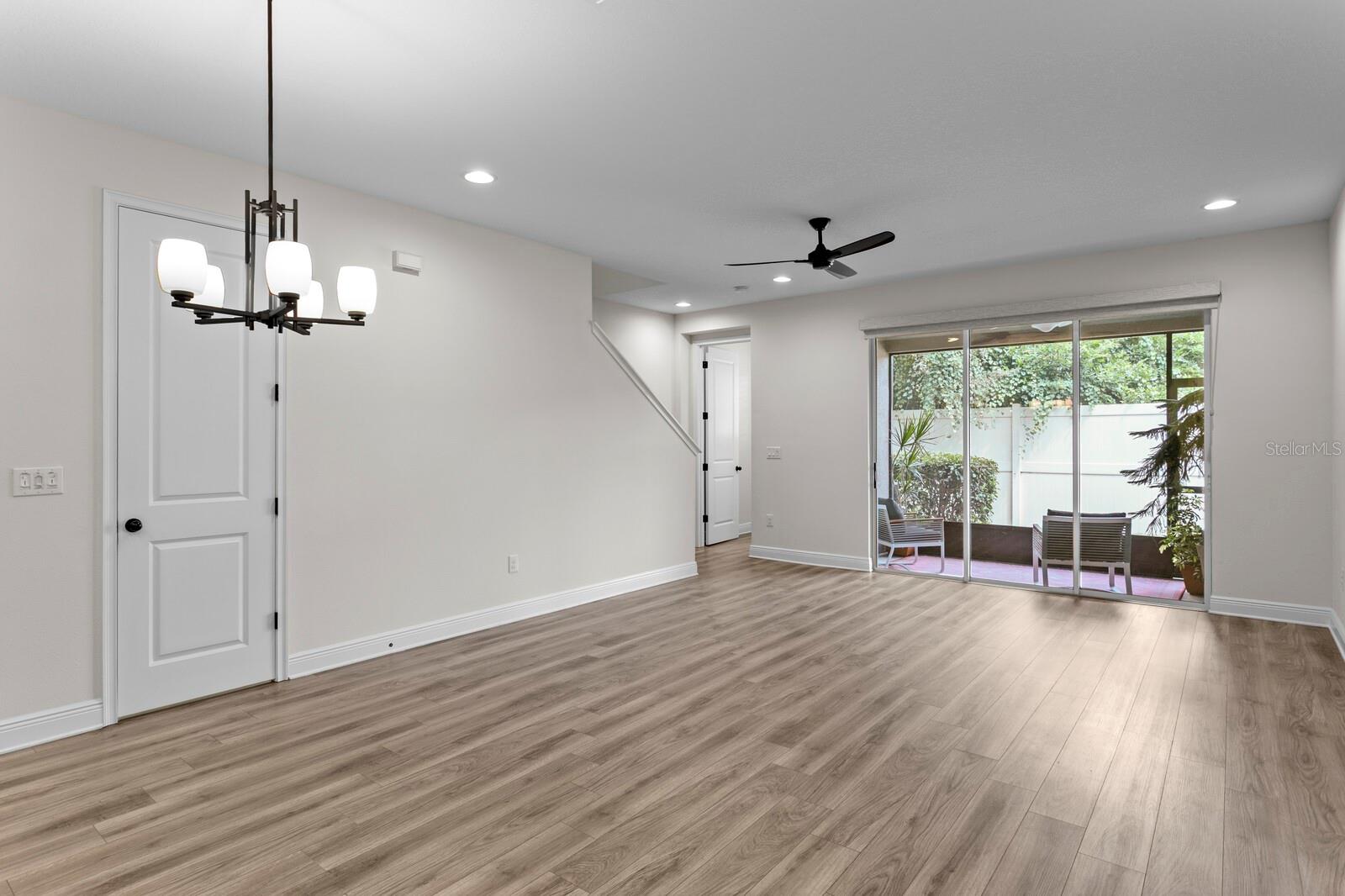 Image 5 of 44 For 14239 Damselfly Drive