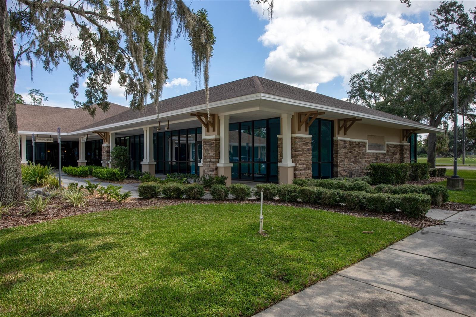Image 65 of 74 For 2019 Diamond Court