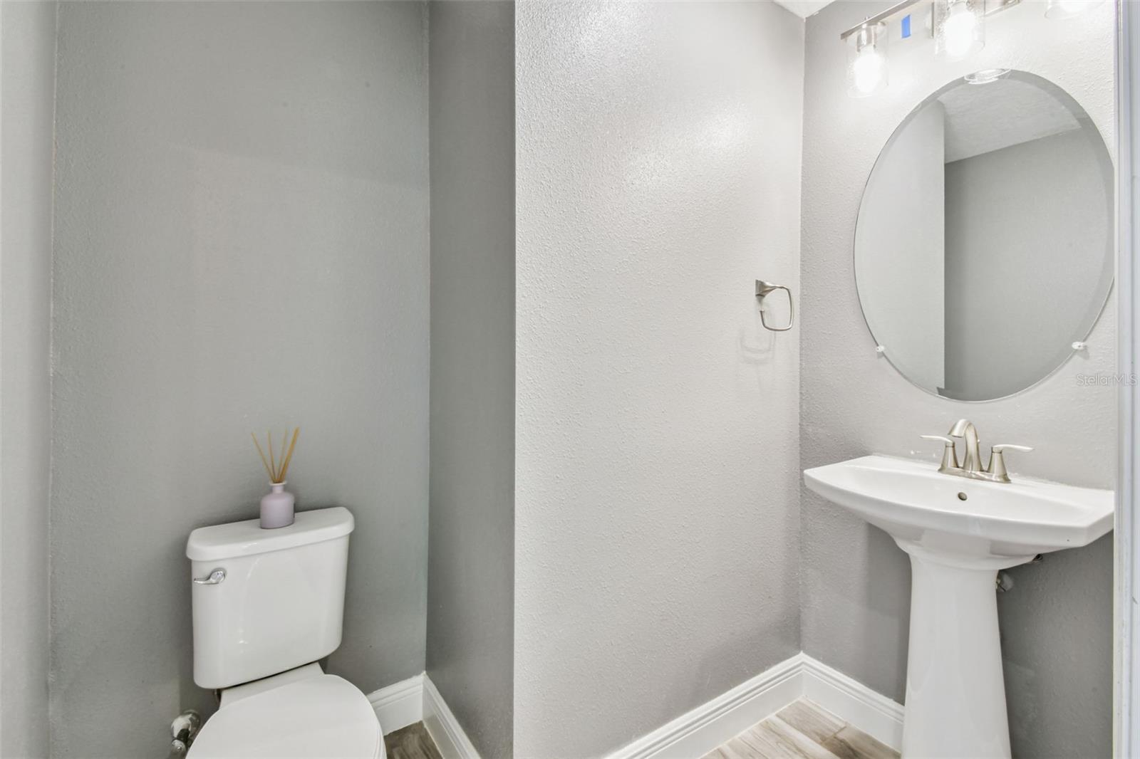 Image 13 of 41 For 12507 Horseshoe Bend Drive