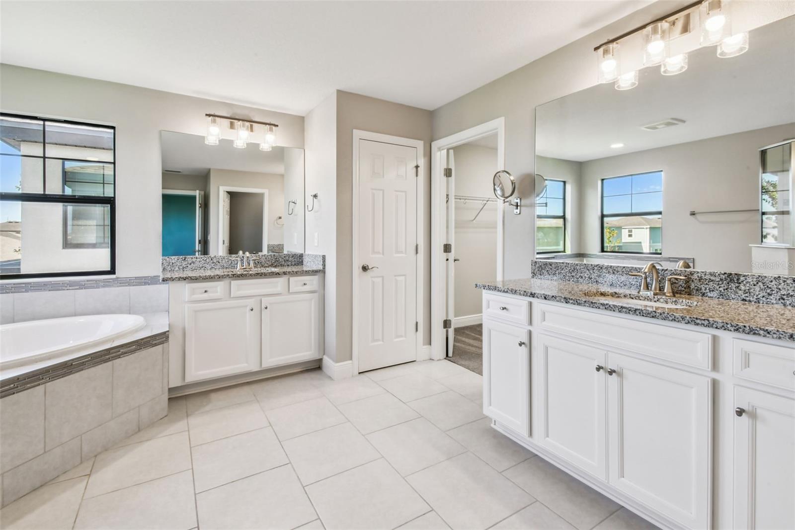 Image 16 of 41 For 12507 Horseshoe Bend Drive