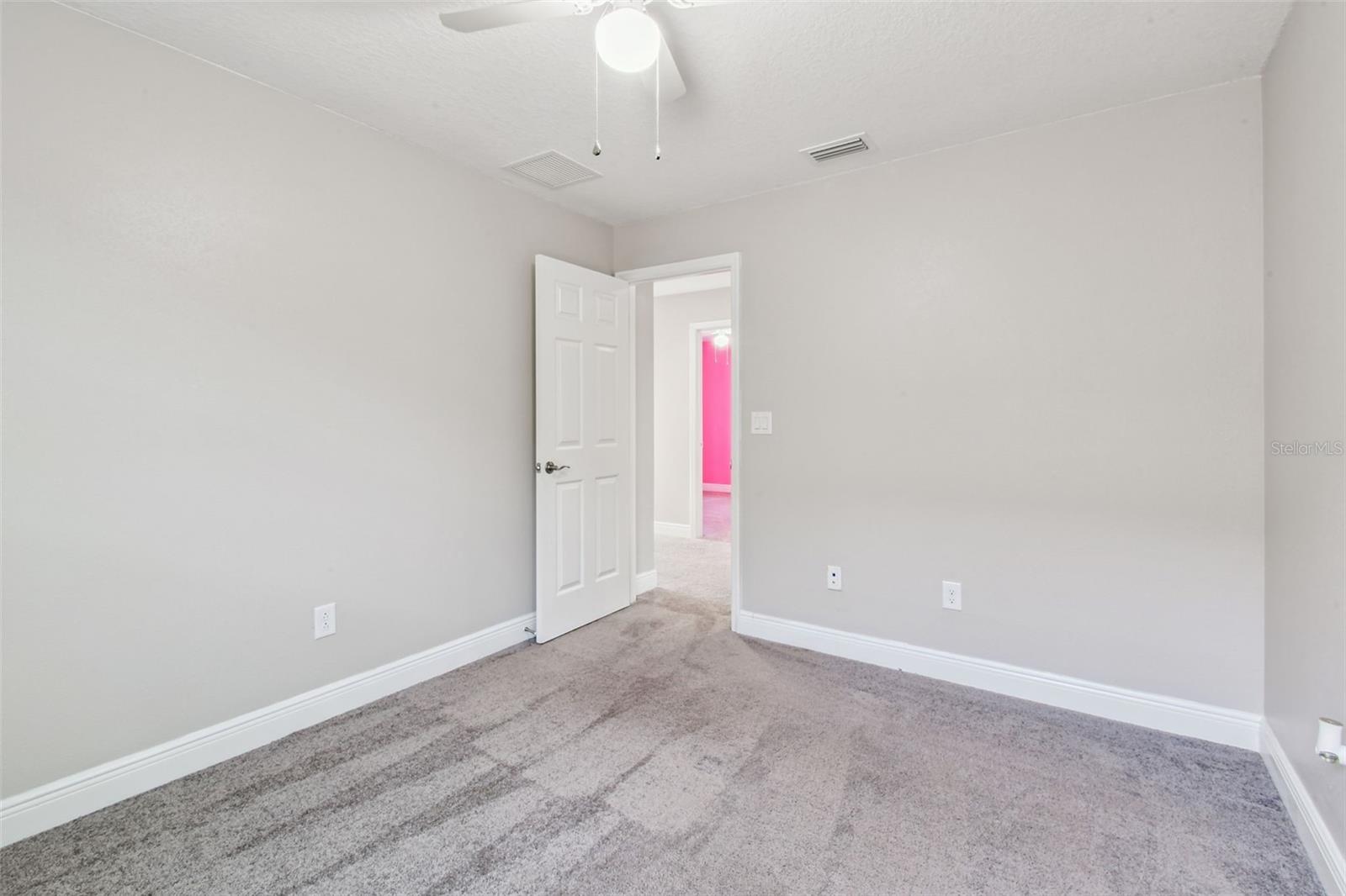 Image 22 of 41 For 12507 Horseshoe Bend Drive