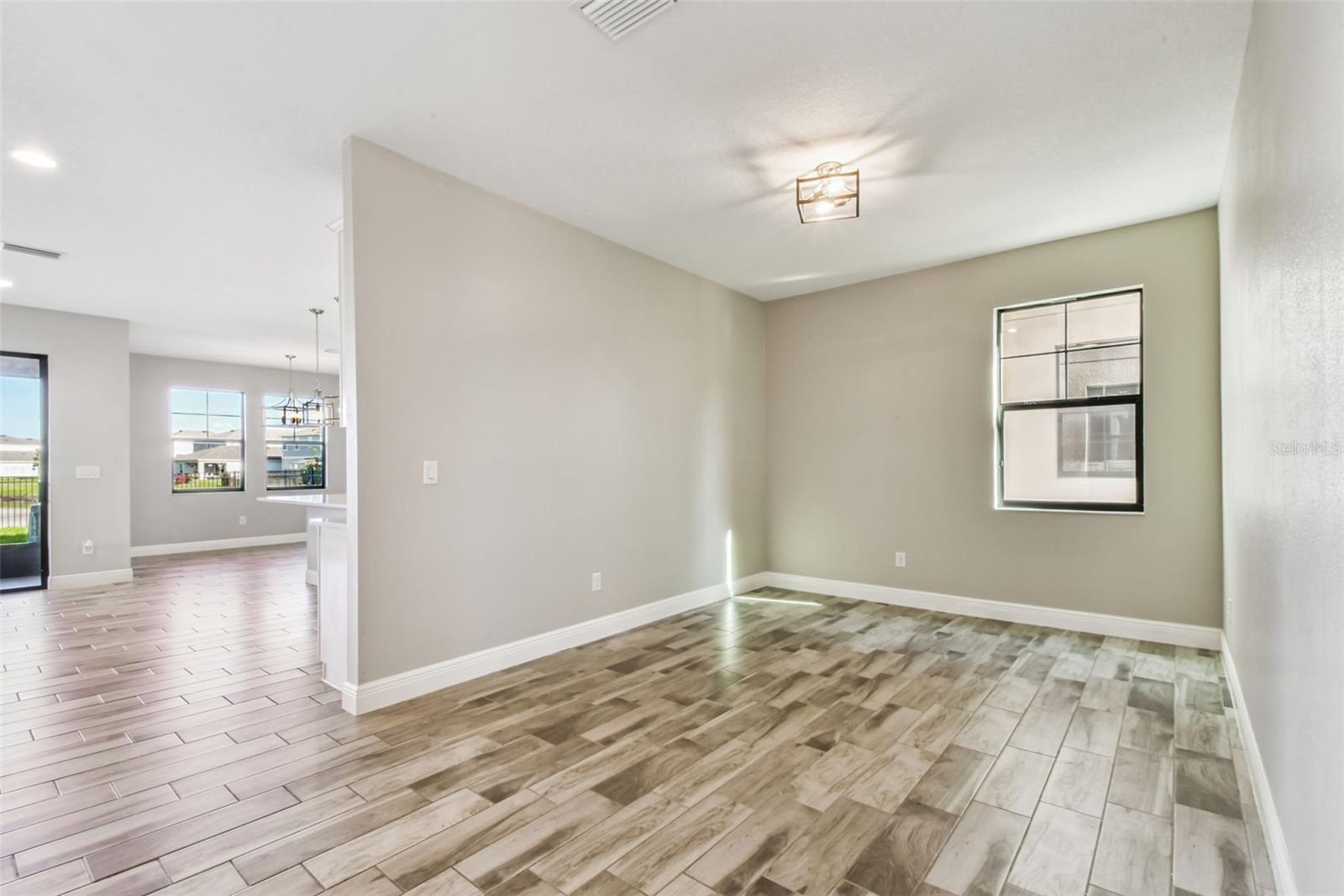 Image 5 of 41 For 12507 Horseshoe Bend Drive