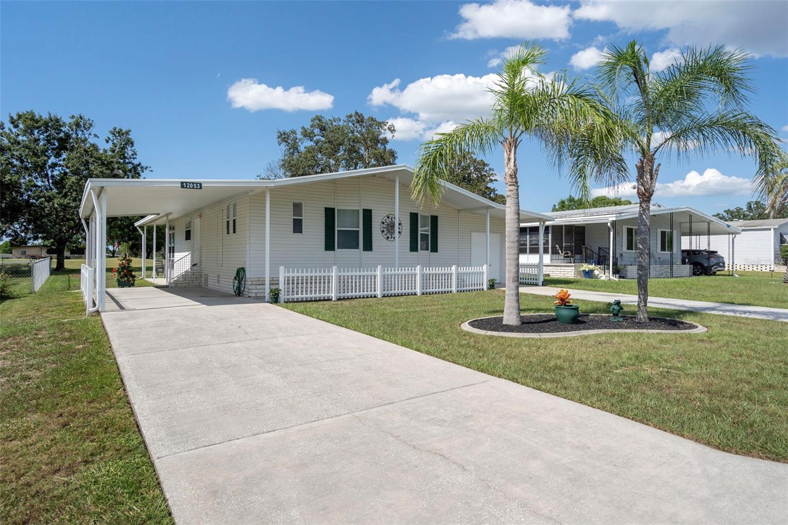 Image 2 of 43 For 12053 Thornridge Street