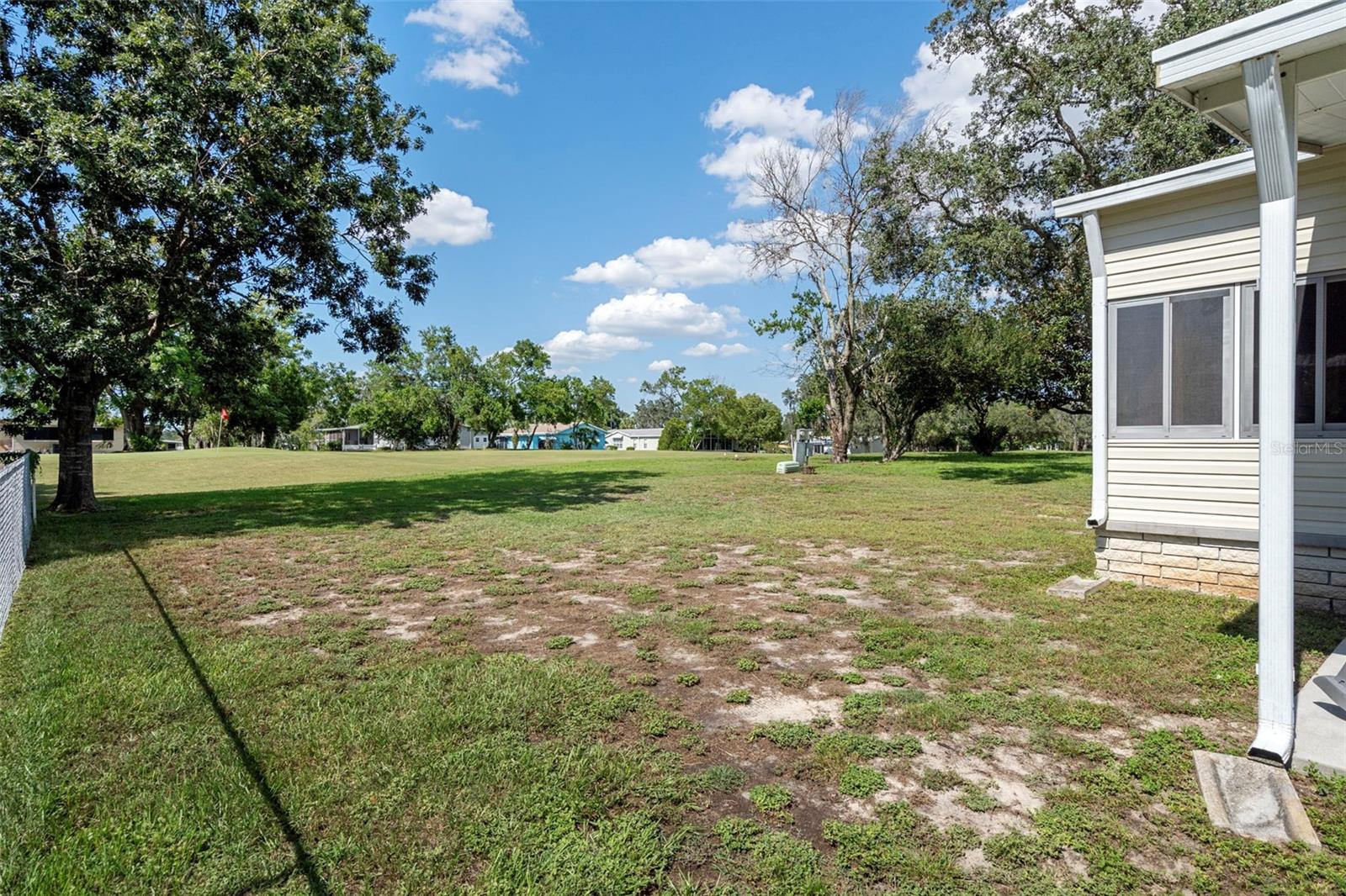 Image 31 of 43 For 12053 Thornridge Street