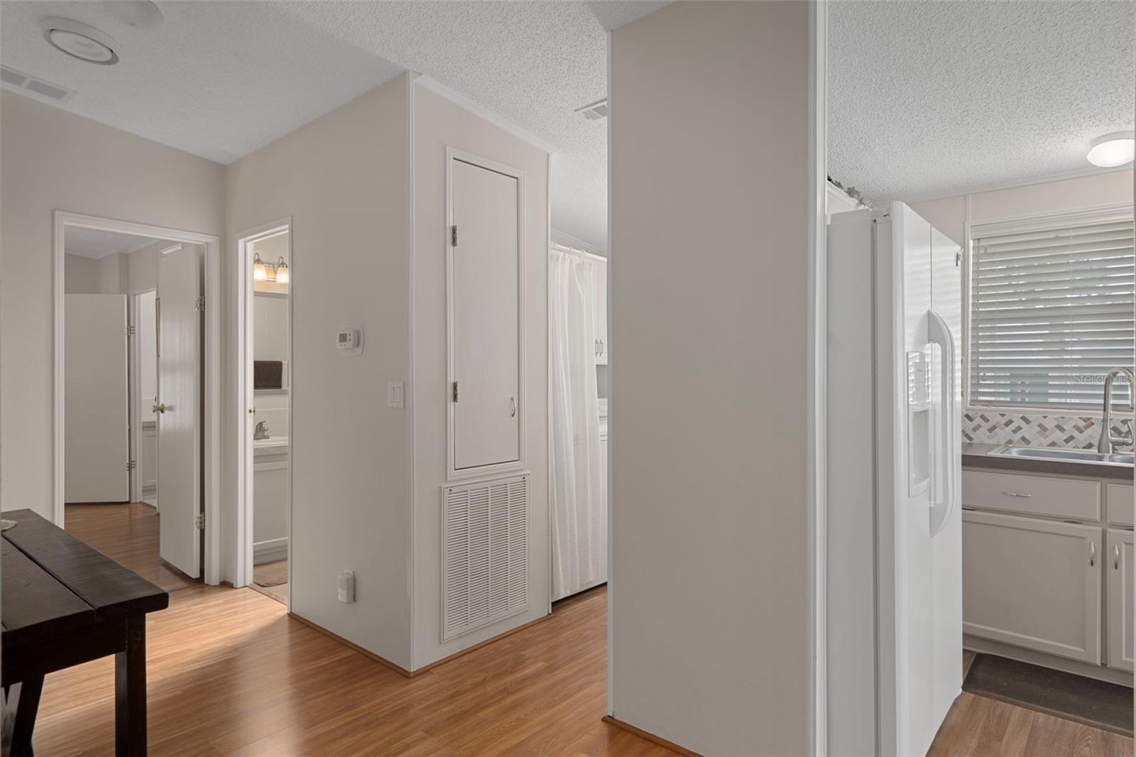 Image 5 of 43 For 12053 Thornridge Street