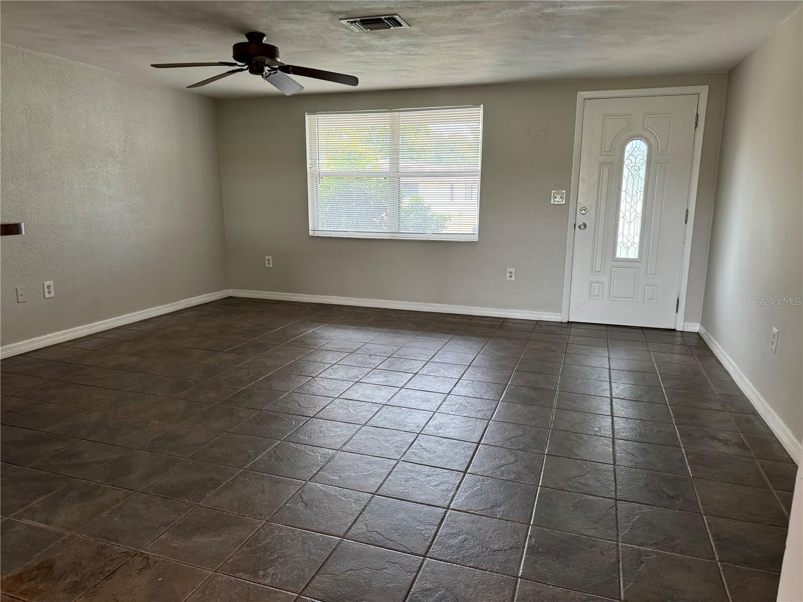 Image 5 of 11 For 11844 Bingham Drive