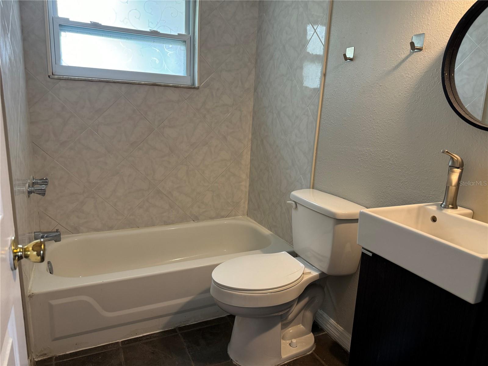 Image 9 of 11 For 11844 Bingham Drive