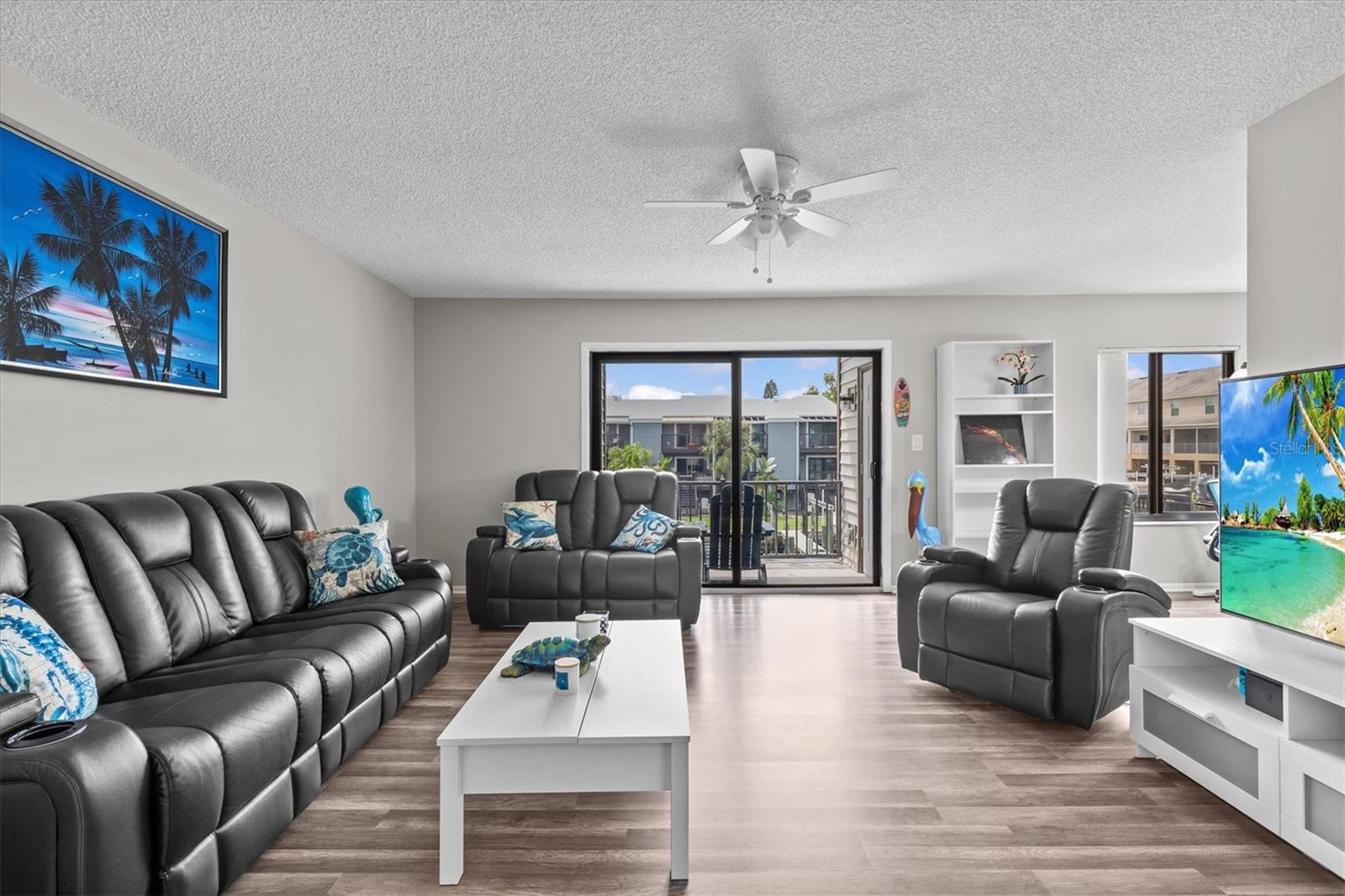 Image 10 of 40 For 386 Moorings Cove Drive 6f