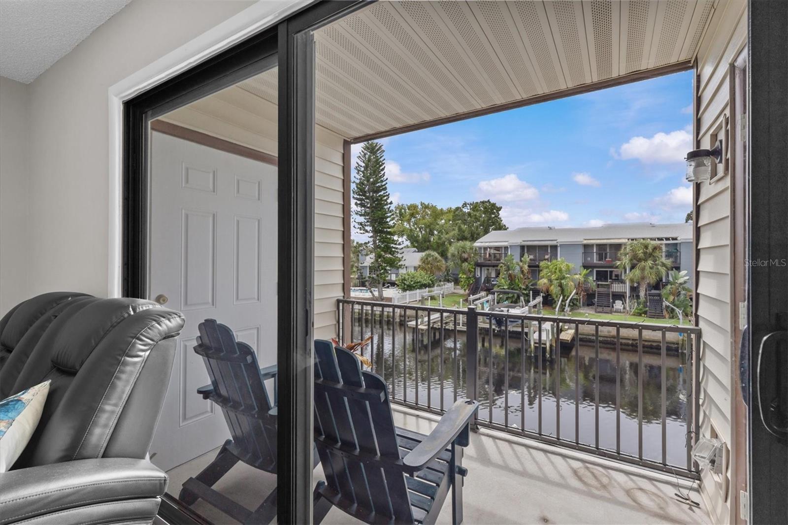 Image 12 of 40 For 386 Moorings Cove Drive 6f