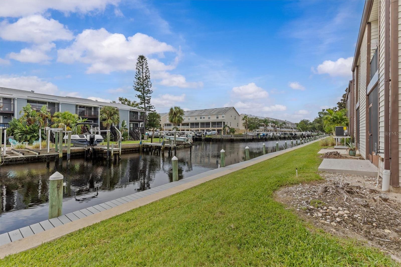 Image 29 of 40 For 386 Moorings Cove Drive 6f
