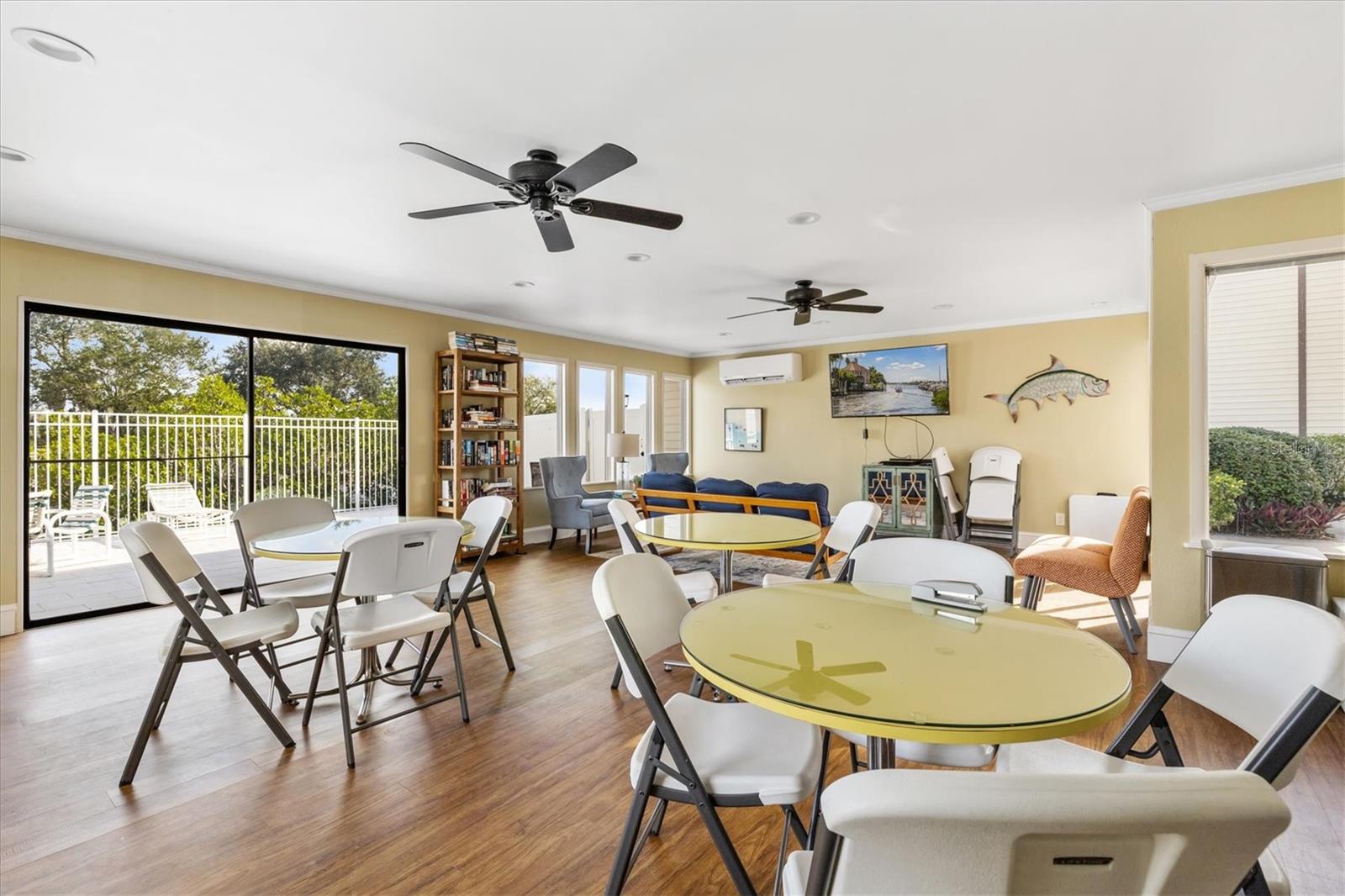 Image 35 of 40 For 386 Moorings Cove Drive 6f