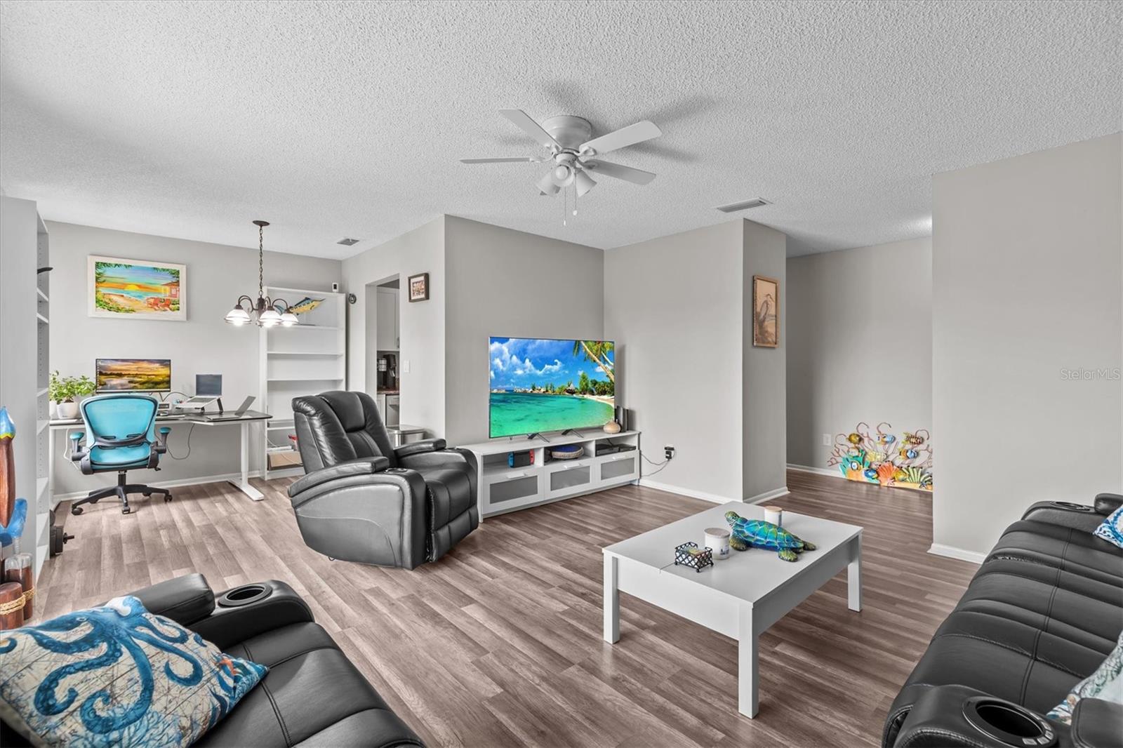 Image 7 of 40 For 386 Moorings Cove Drive 6f