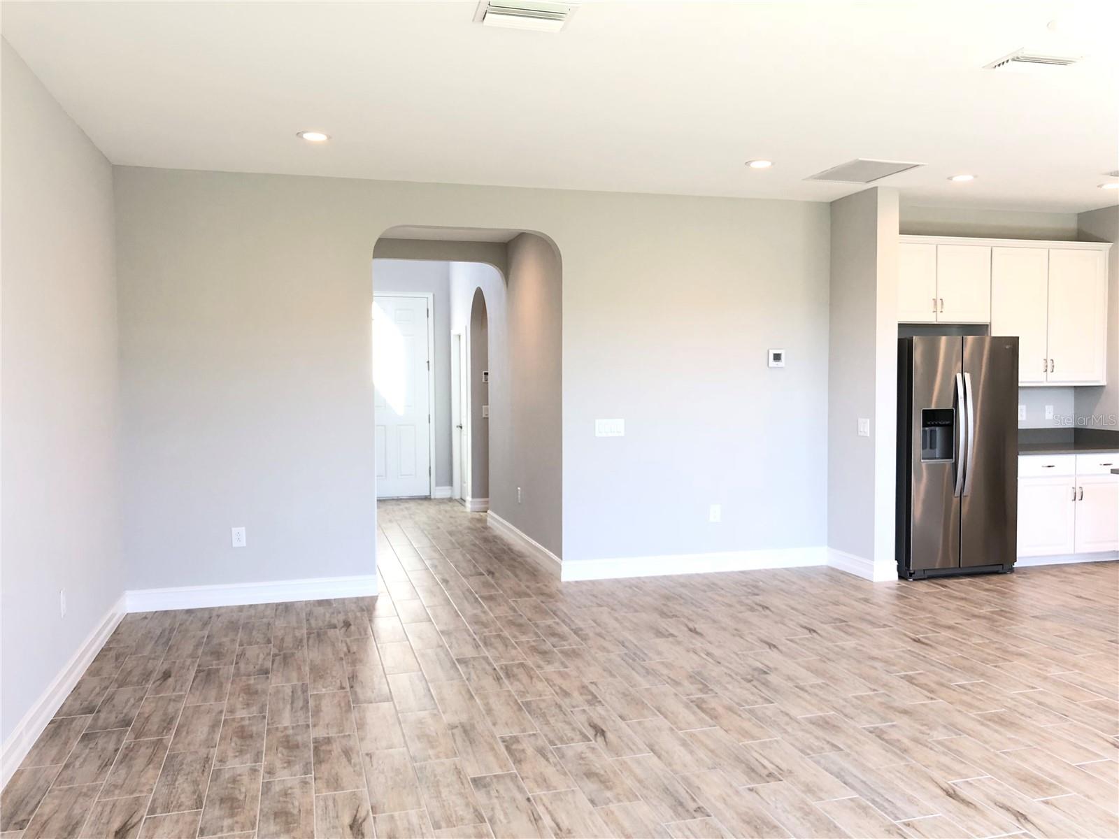 Image 7 of 37 For 28958 Trevi Place