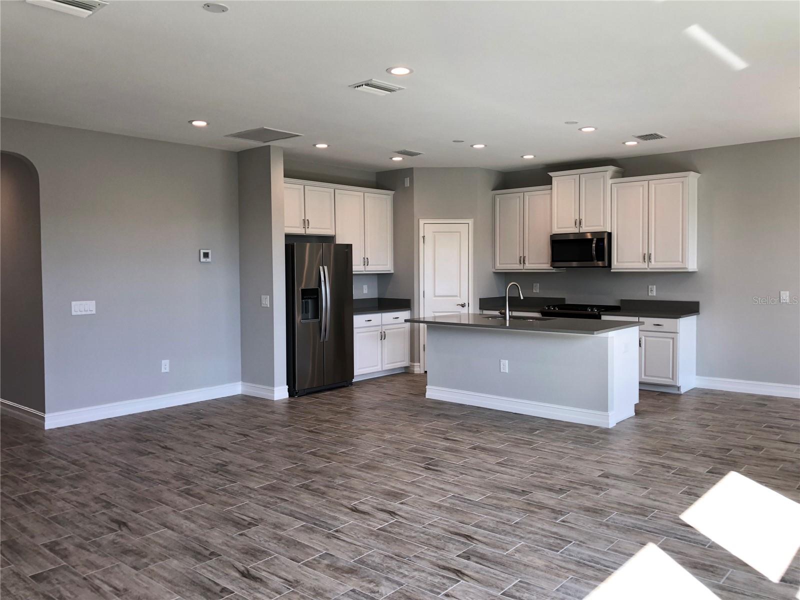 Image 9 of 37 For 28958 Trevi Place