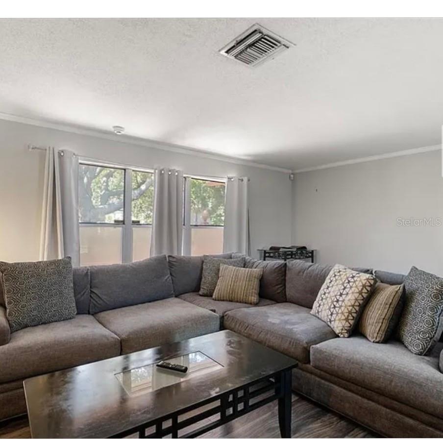 Image 5 of 23 For 2584 58th Avenue S
