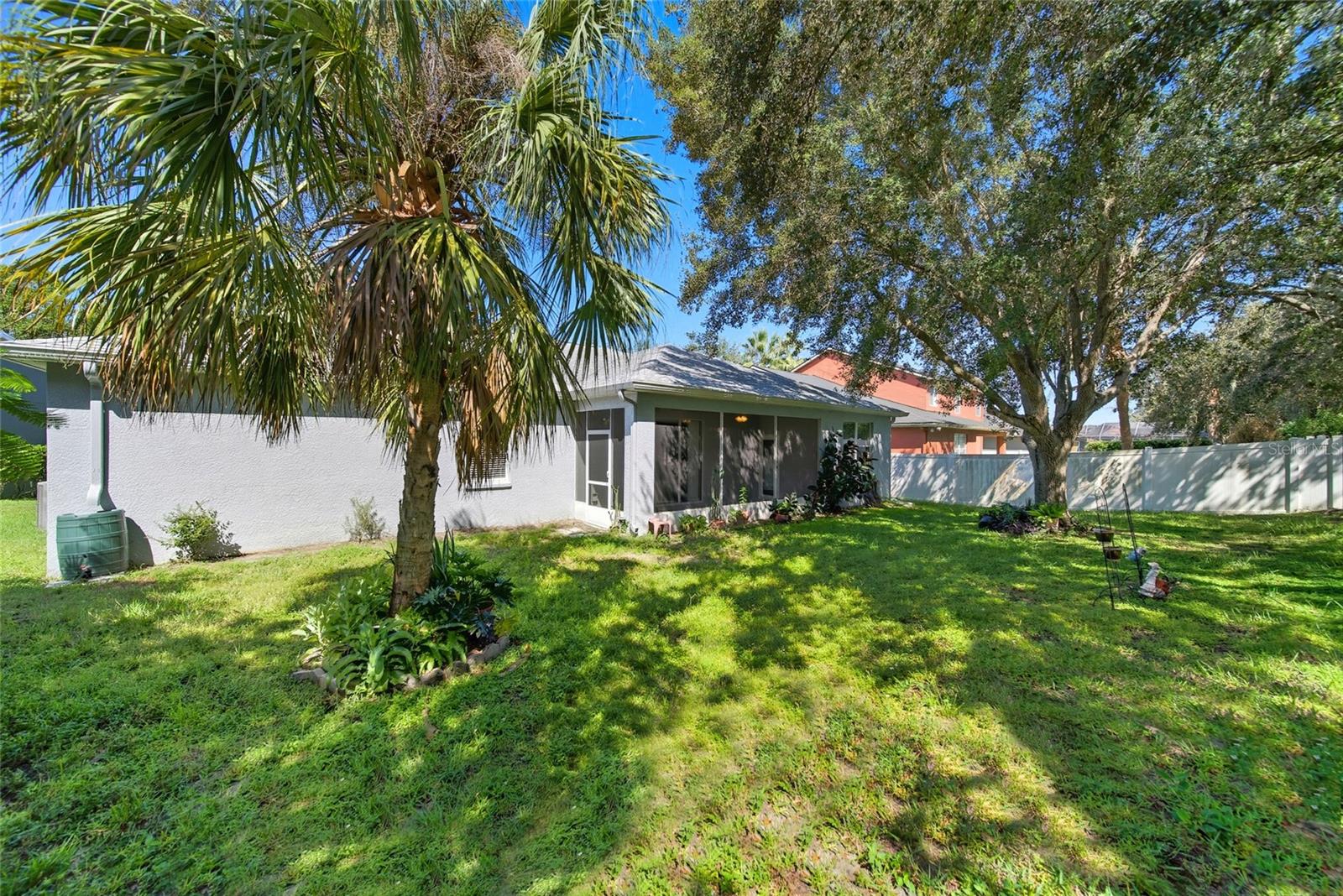 Image 33 of 50 For 11724 Holly Creek Drive