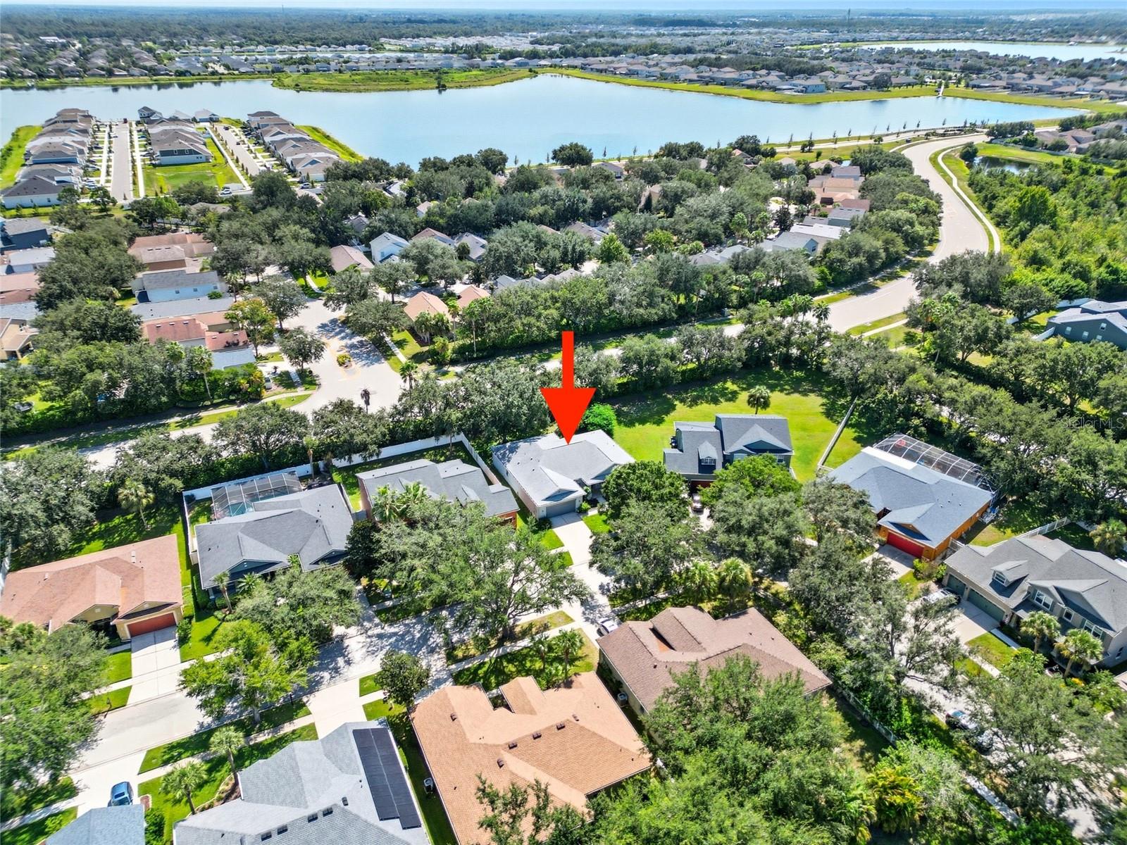 Image 37 of 50 For 11724 Holly Creek Drive
