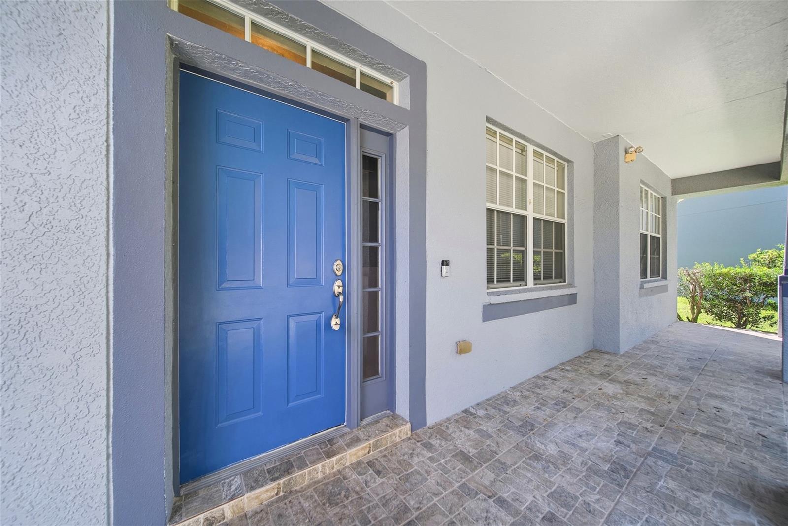 Image 6 of 50 For 11724 Holly Creek Drive