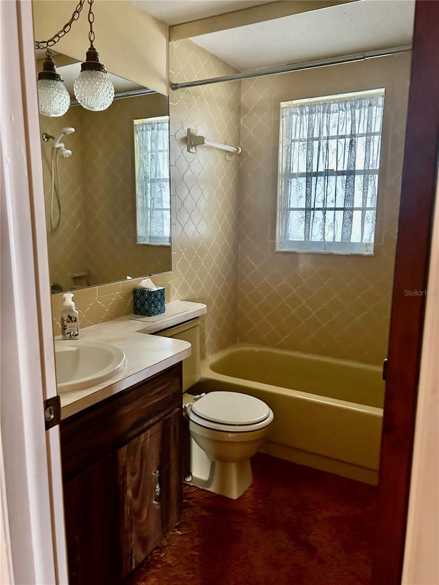 Image 9 of 15 For 8511 Longboat Lane