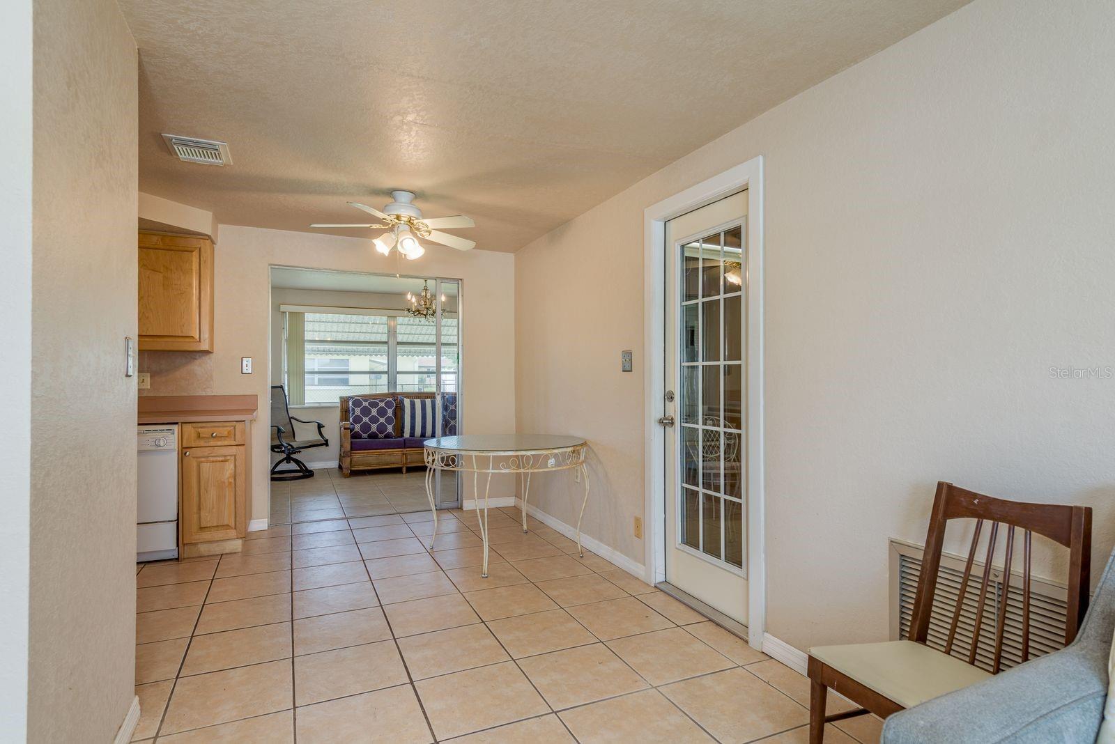 Image 10 of 39 For 3234 Merita Drive
