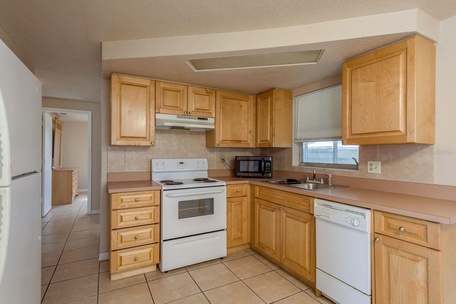 Image 14 of 39 For 3234 Merita Drive