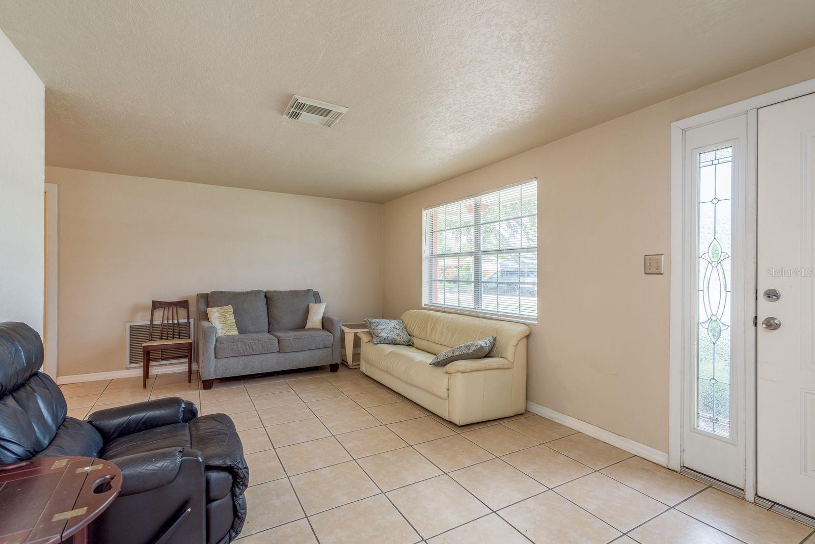 Image 8 of 39 For 3234 Merita Drive