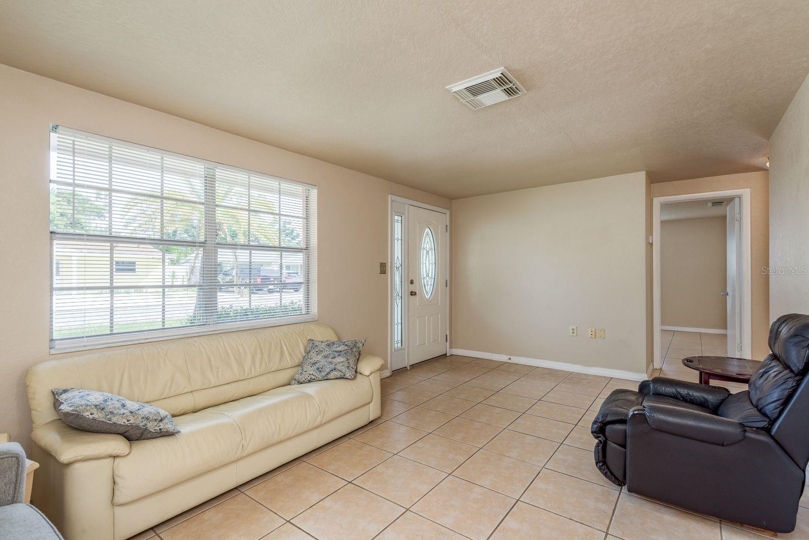 Image 9 of 39 For 3234 Merita Drive