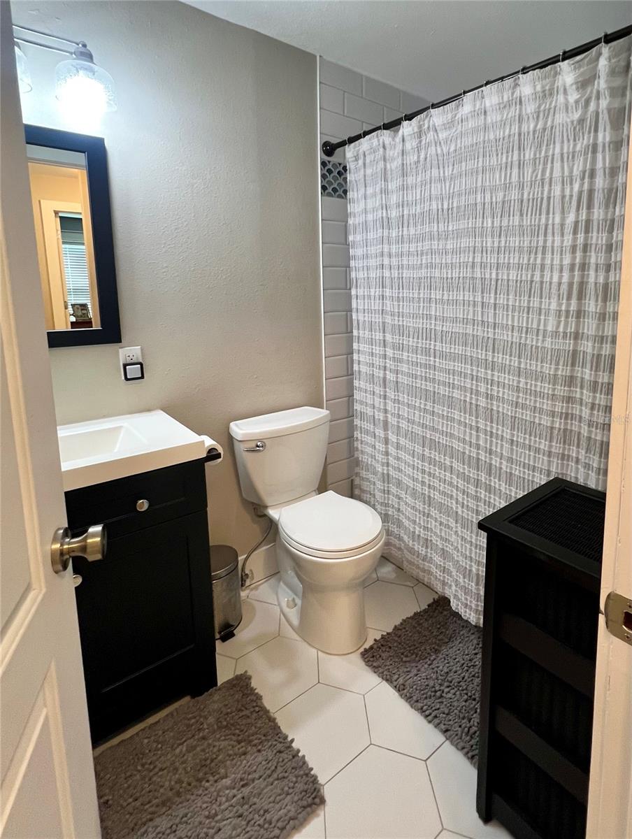 Image 13 of 31 For 8504 Highland Avenue