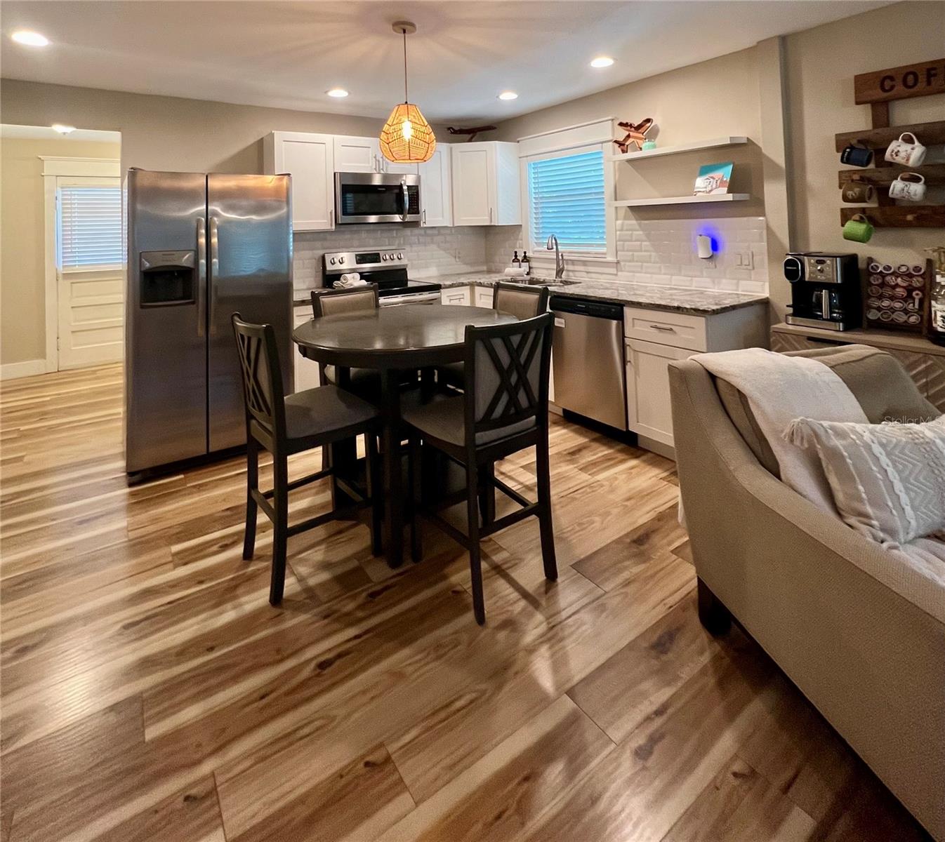 Image 7 of 31 For 8504 Highland Avenue