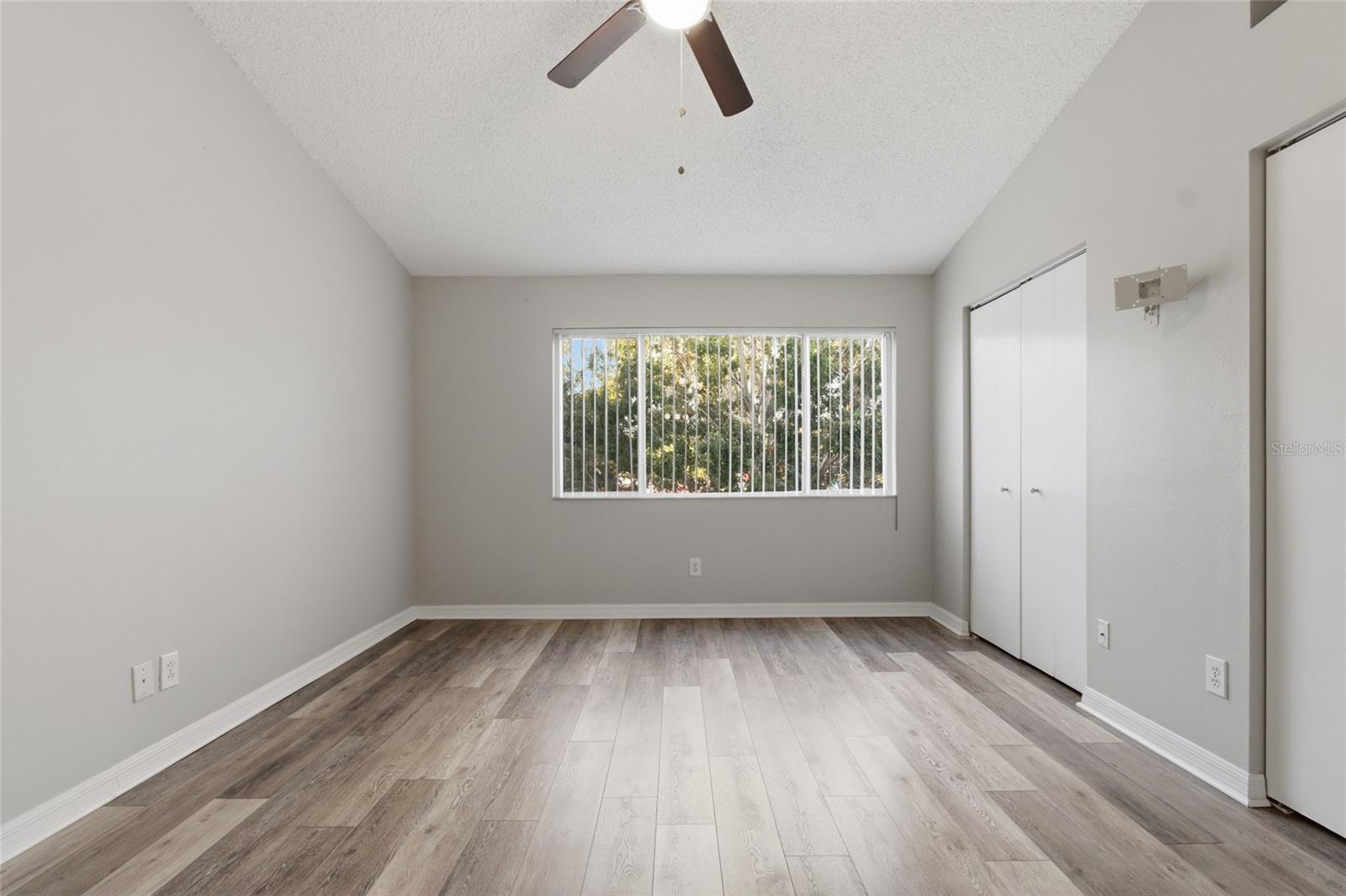 Image 18 of 28 For 6212 Bayside Key Drive