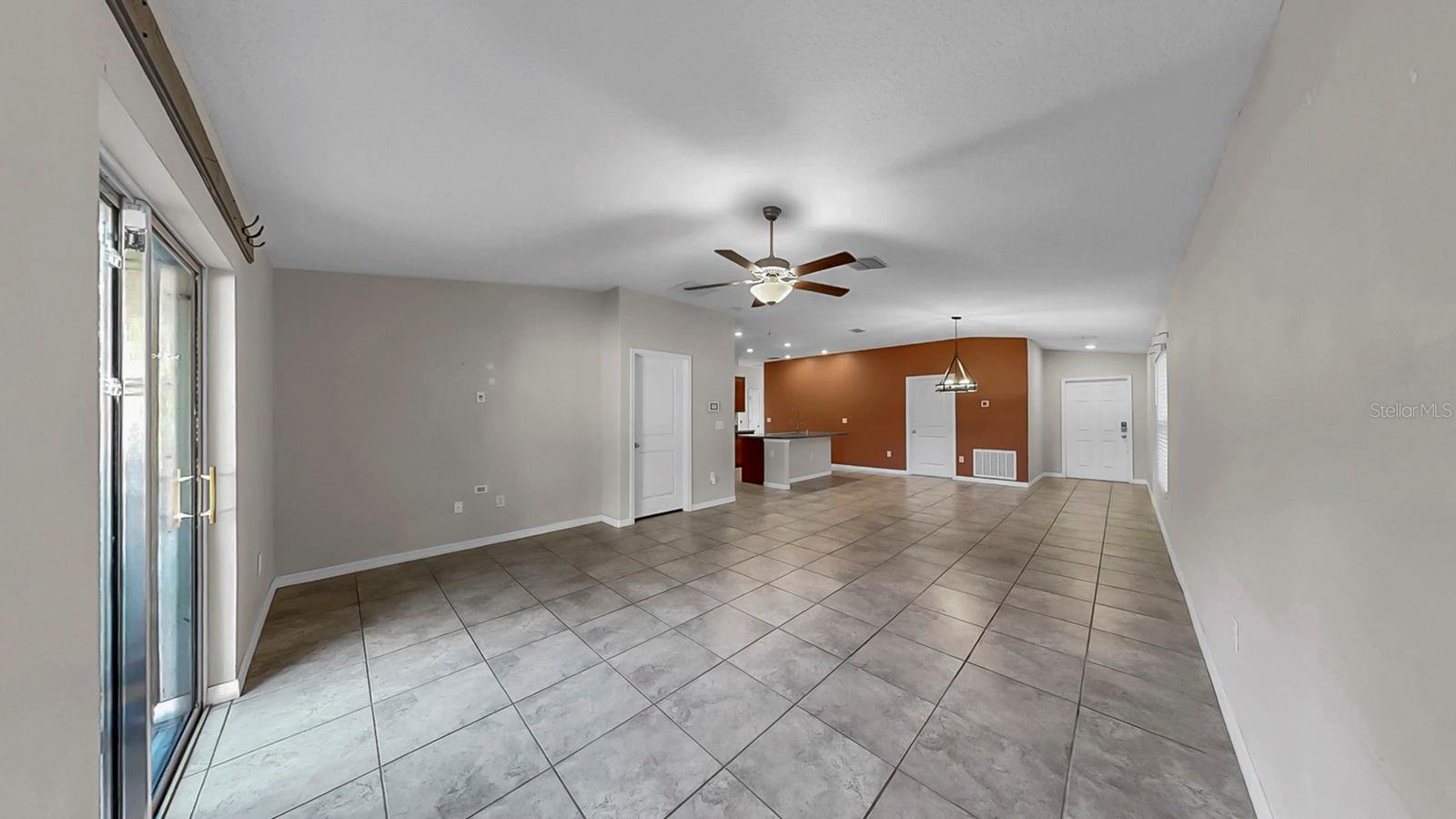 Image 22 of 47 For 17103 Sunshine Mimosa Street